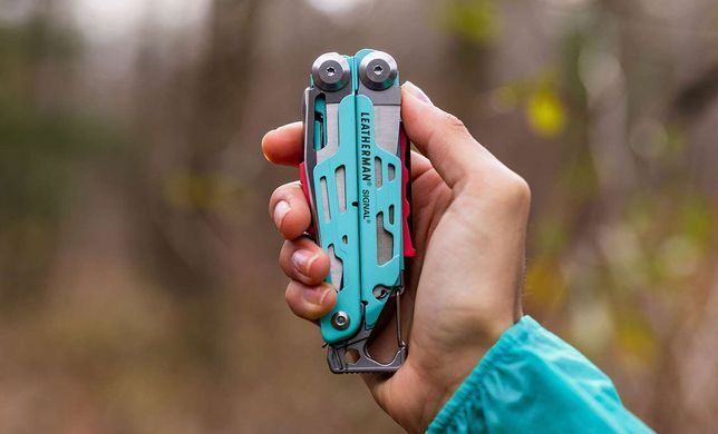 Мультитул Leatherman Signal Aqua Silver, нейлоновый чехол (833187)