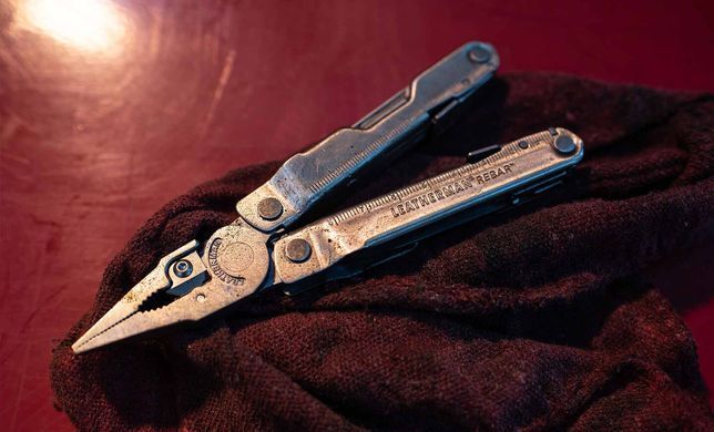 Мультитул Leatherman Knifeless Rebar Stainless Steel, нейлоновый чехол (832299)