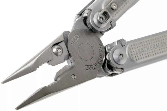Мультитул Leatherman Free P4 832642