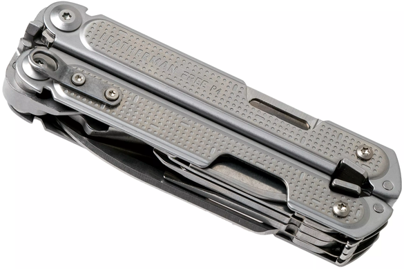 Мультитул Leatherman Free P4 832642