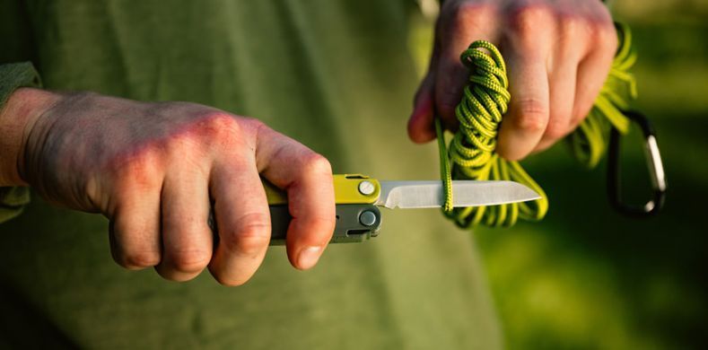 Мультитул Leatherman Bond Mossy Slate, нейлоновый чехол (833309)